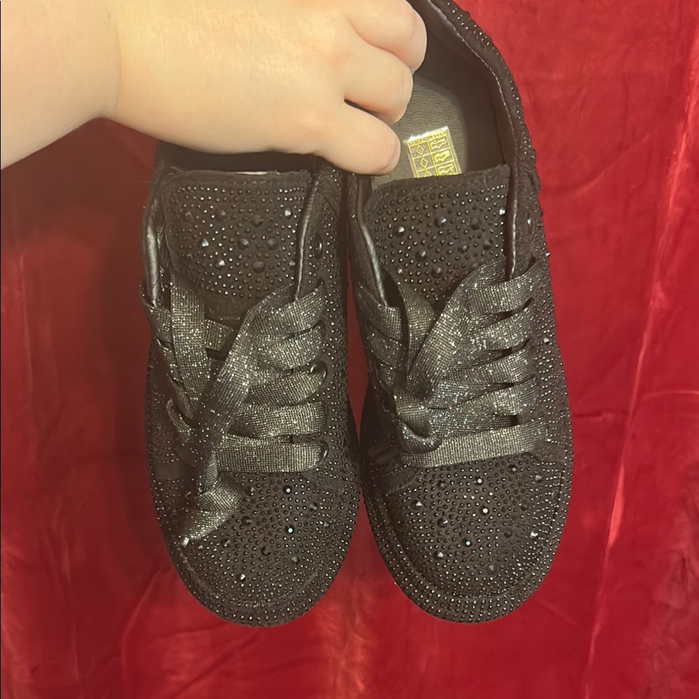 NWOT Black Bling Rhinestone Sneakers with Glitter Laces - Picture 2 of 4